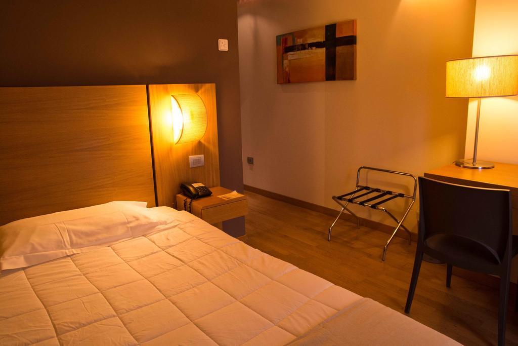 Country House Corte Del Sole Campolungo Zimmer foto